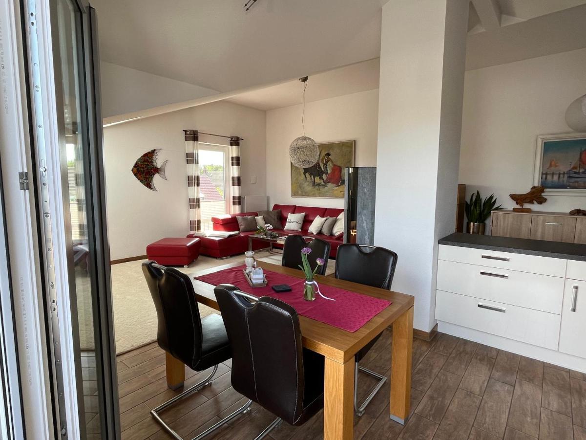 Strandwohnung Glowe - Meerblick - 20 Meter Zum Strand Exterior photo